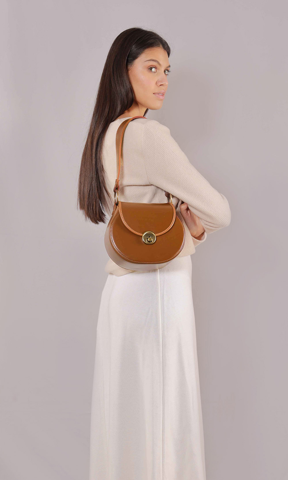 【美品】イギリスブランド Beara Beara INESバック INES